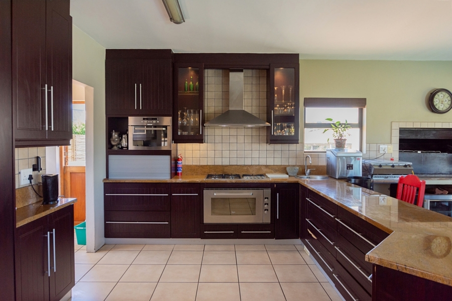 4 Bedroom Property for Sale in Myburgh Park Western Cape